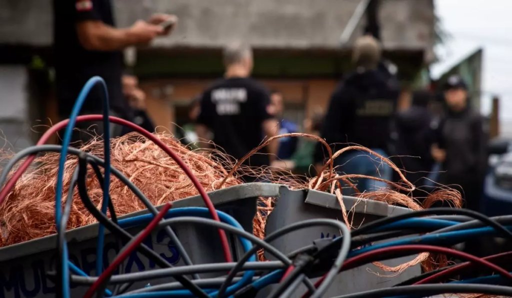 Atuaremos no atacado, não no varejo, diz MPSC sobre casos de furtos de fios em Florianópolis