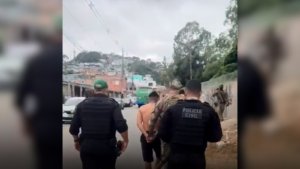 Foragido, líder de facção paraense é encontrado em área de mata no Centro de Florianópolis