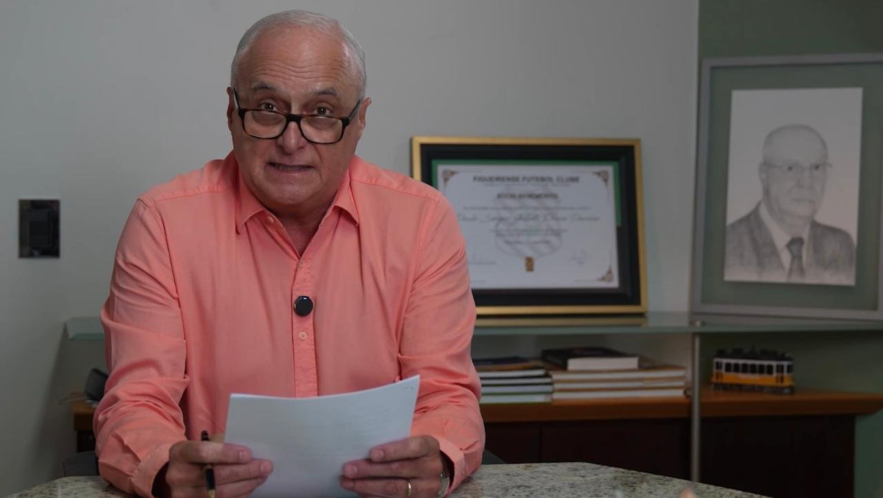 Prisco renuncia Figueirense