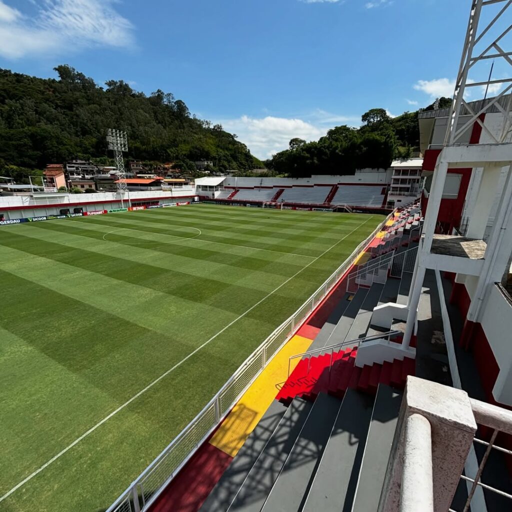 Imagem atual: AO VIVO Acompanhe a transmissão de Tombense x Avaí, pela Copa Sul-Sudeste