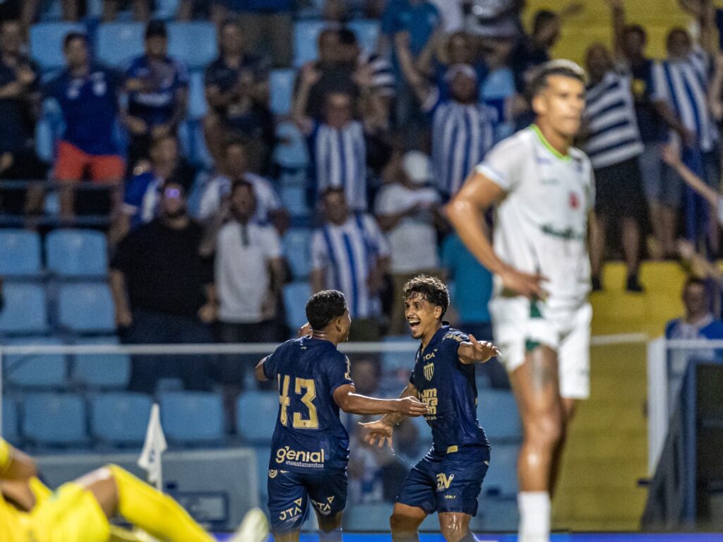 Imagem atual: Avaí faz 3x0 no Porto Vitória-ES e avança à terceira fase da Copa do Brasil