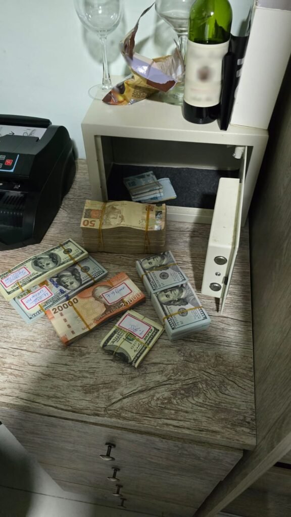 policia federal operação contra tráfico internacional de drogas em Florianópolis