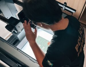 Polícia Federal faz operação em Florianópolis contra fraude a contas bancárias