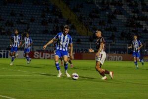Avaí vence o Caxias por 1×0 e segue com chances na Sul-Sudeste