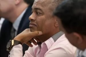 Badeko, ex-vereador de Florianópolis, se entrega à polícia e é preso por lavagem de dinheiro