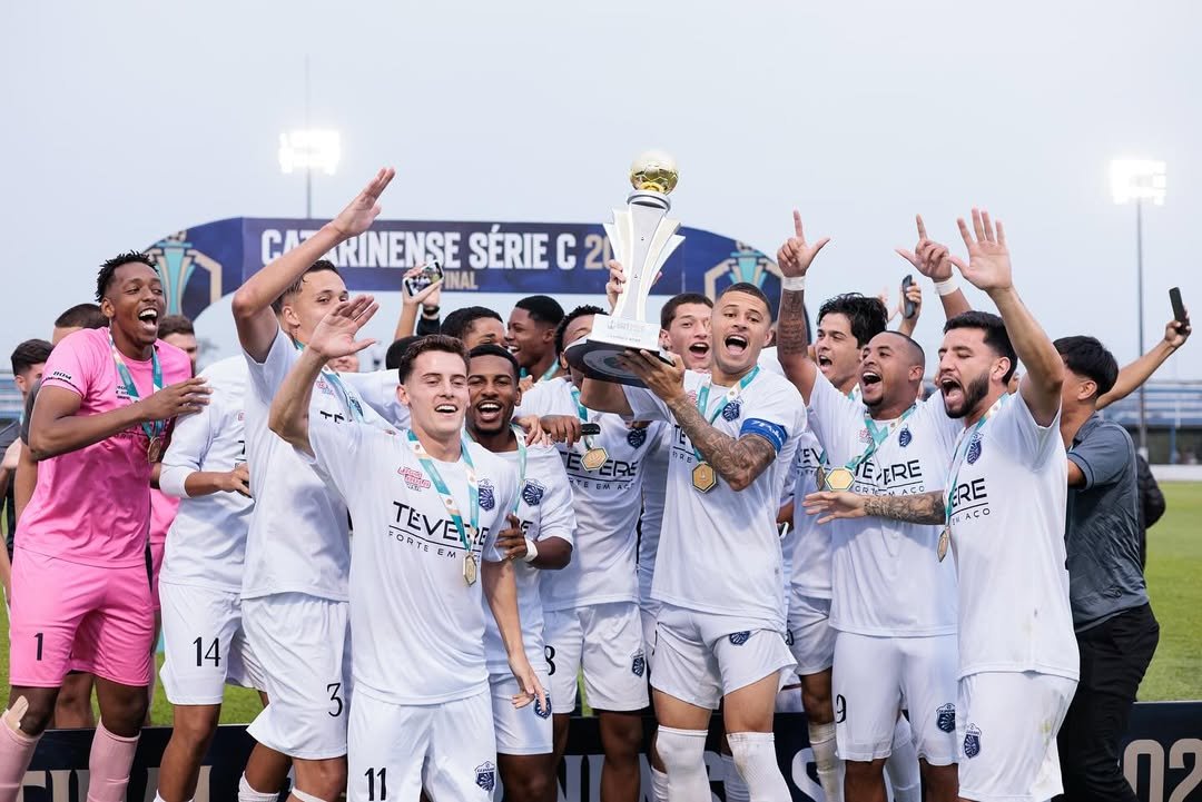 Catarinense Série B começa nesta terça com a volta do Guarani de Palhoça e apenas uma vaga de acesso em disputa