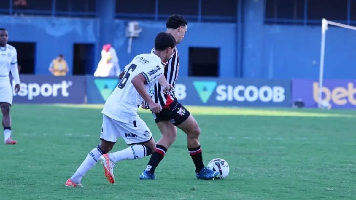 Análise: Derrotas expõem fragilidades de Avaí e Figueirense e ligam alerta no Brasileiro