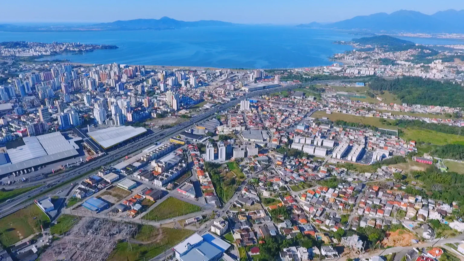 Golpistas se passam por agentes de saúde para aplicar fraudes em São José