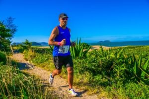 Volta à Ilha acontece neste sábado com até 3,7 mil atletas em Florianópolis