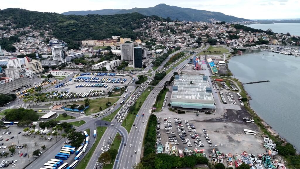 Florianópolis publica edital para conceder CentroSul à iniciativa privada por 35 anos