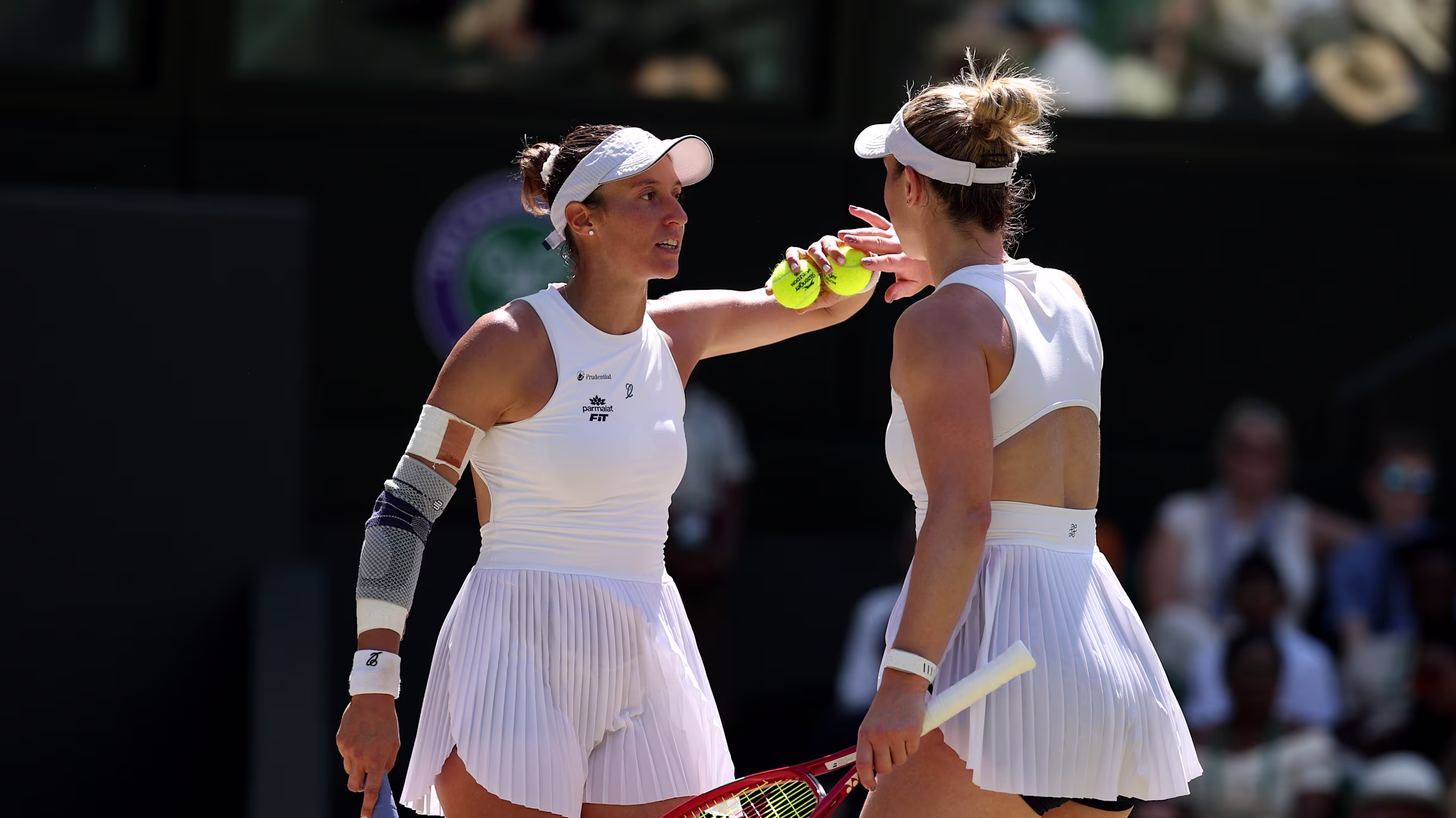 Luisa Stefani Wimbledon tênis 2026