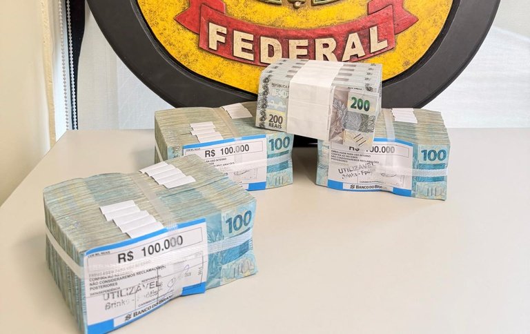 Candidato a deputado estadual é encontrado com R$ 500 mil em espécie em Florianópolis
