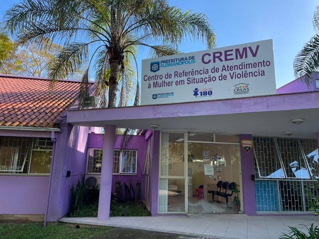 Florianópolis terá oficinas gratuitas de escrita para mulheres vítimas de violência